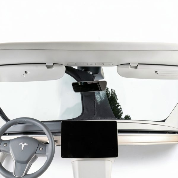 Tesla Sunshade Spigen Dual‑Layer UV Shield-3